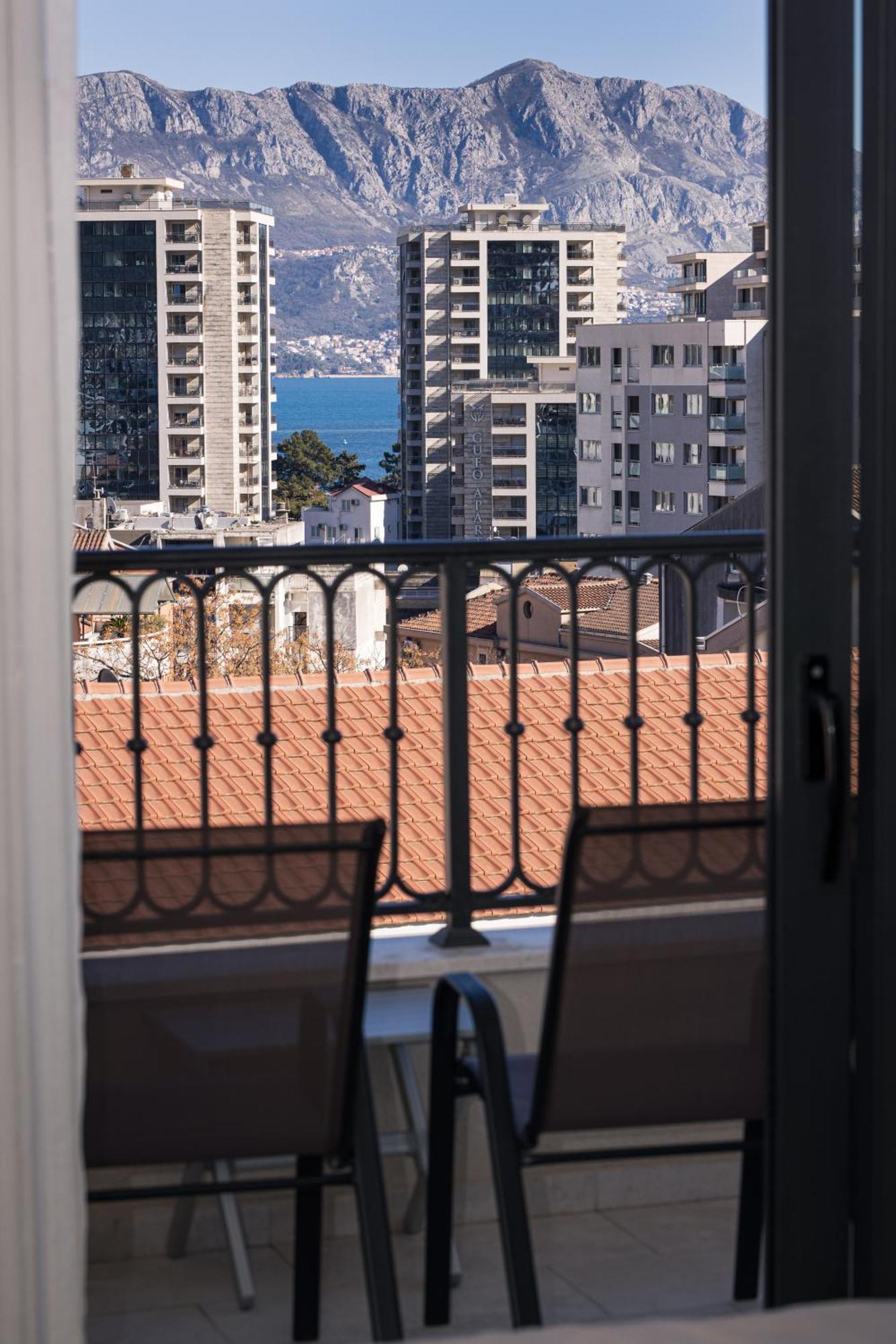 Hotel Pima Budva Exteriér fotografie
